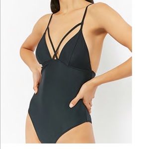 One piece Crisscross swim suit